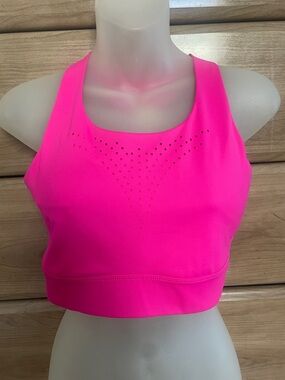 Women’s Hot Pink High-Neck Sports Bra